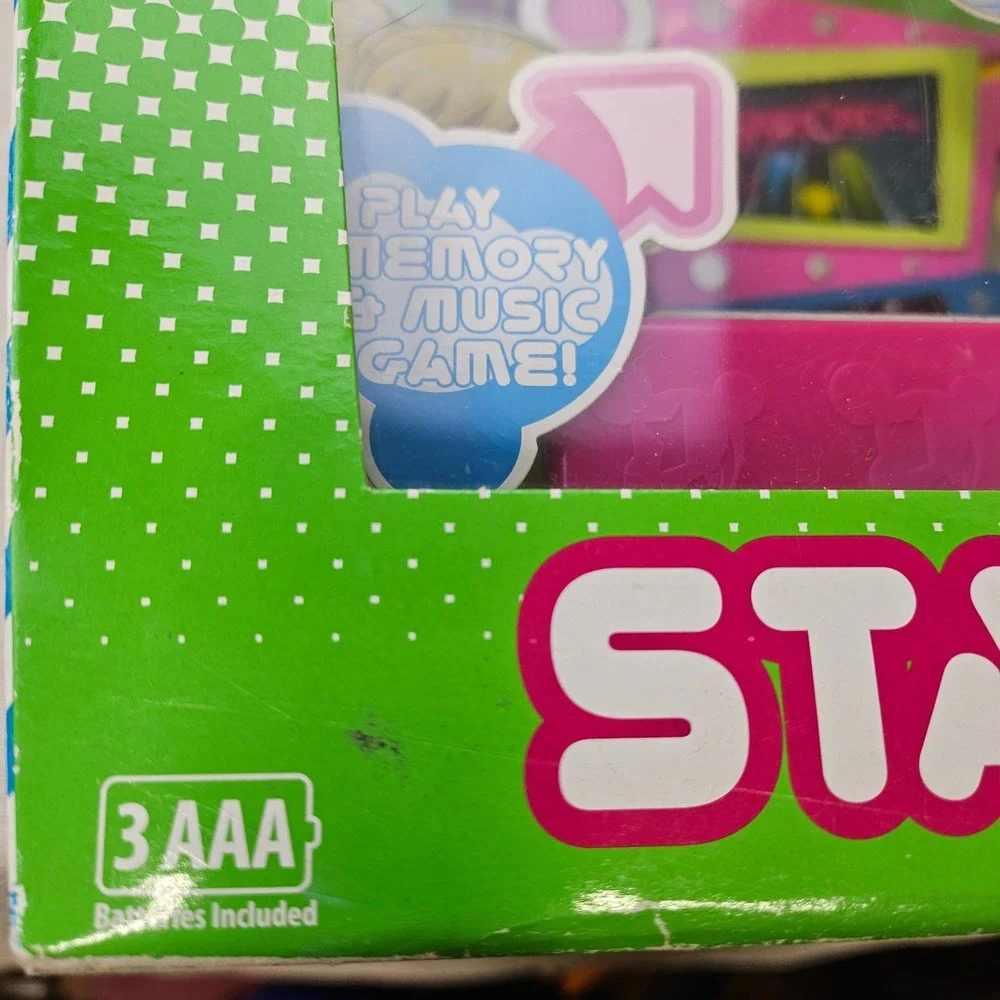 Blip Toys O.O.T.W. Starcade Playset Kids NIB Pink Lights Sounds Dance Stage 2012